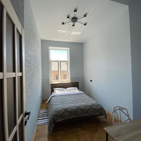 3 Bedrooms Apartment On Nasypna 3 Leópolis Exterior foto